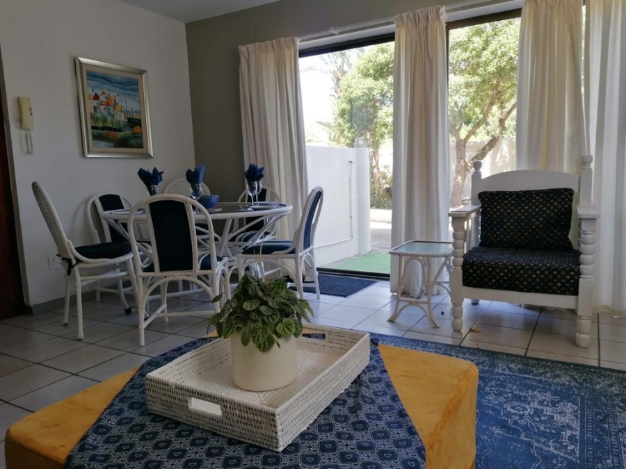 8 Bedroom Property for Sale in Paradise Beach Eastern Cape